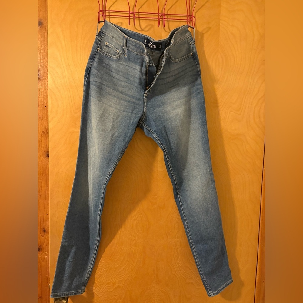 Hollister Light Wash Jeans
